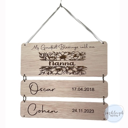 Grandchildren Hanging Plaque with Names and Birthdays