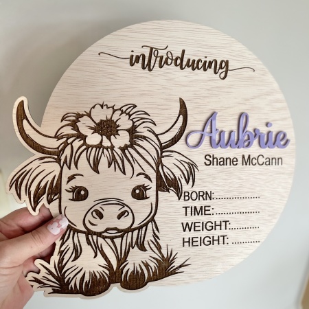 Baby Announcement - Highland Cow