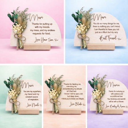 Personalised Engraved Mother’s Day Plaque with Mini Bouquet – Wooden Keepsake Gift for Mum