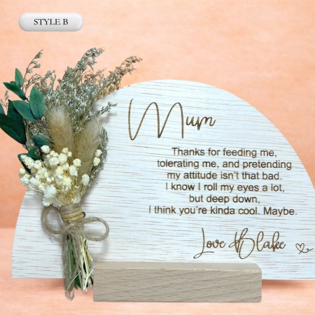 Personalised Engraved Mother’s Day Plaque with Mini Bouquet – Wooden Keepsake Gift for Mum