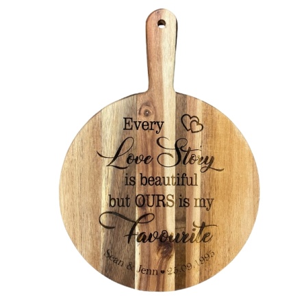 ersonalised Acacia Paddle Serving Board – “Every Love Story” – 350×250 mm