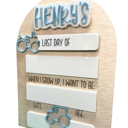 First and Last Day of School Name Board – Reusable Keepsake