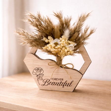 Personalised Wooden Dried Flower Frame – Engraved Keepsake Mother’s Day Gift