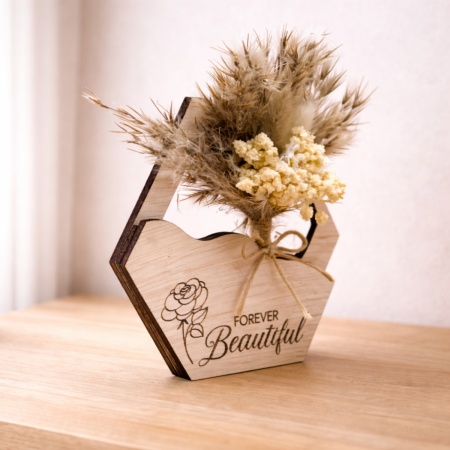 Personalised Wooden Dried Flower Frame – Engraved Keepsake Mother’s Day Gift